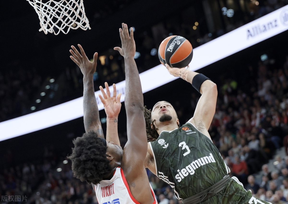 包含赛后上海久事备战欧篮联；临场应变细节曝光；目标明确；更衣室氛围转暖的词条